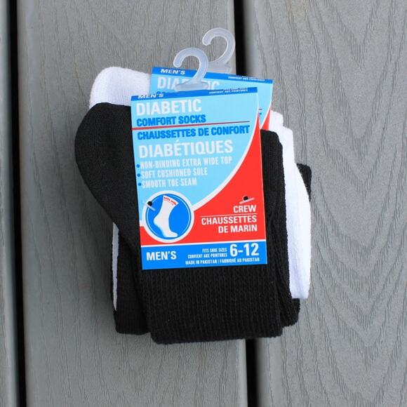 Men's 2 Pack Diabetic Crew Socks Fits Shoe Size 6-12 - Picture 2 of 11